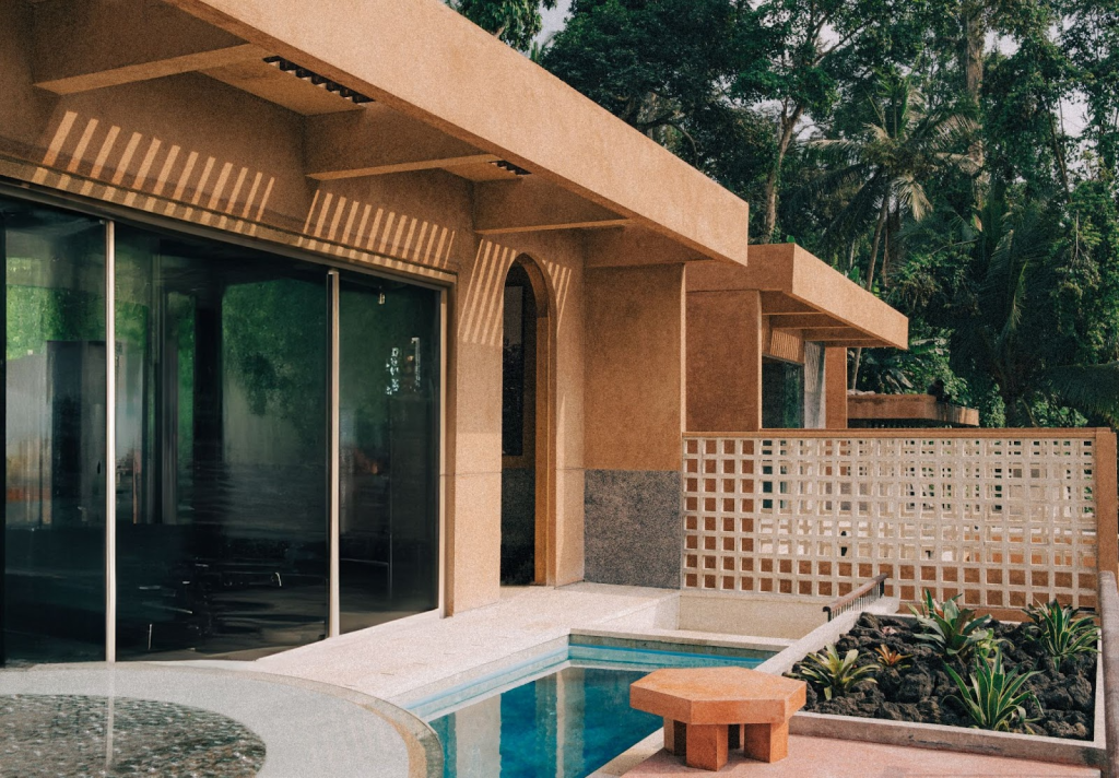 Amora Ubud: An Ubud Villa with Private Pool & a Hidden Ubud Restaurant Above the Trees